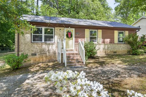 Photo of 1502 Woodland Road, Garner, NC 27529 (MLS # 10161206)