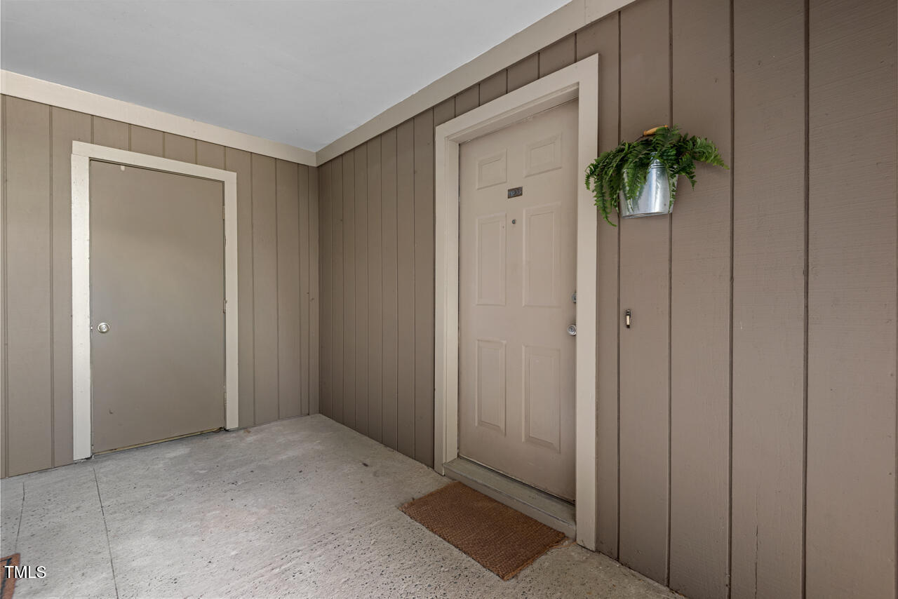 Durham, North Carolina 27713, United States, 2 Bedrooms Bedrooms, ,2 BathroomsBathrooms,Residential,Pending,108568