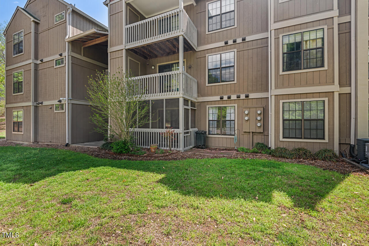 Durham, North Carolina 27713, United States, 2 Bedrooms Bedrooms, ,2 BathroomsBathrooms,Residential,Pending,108568