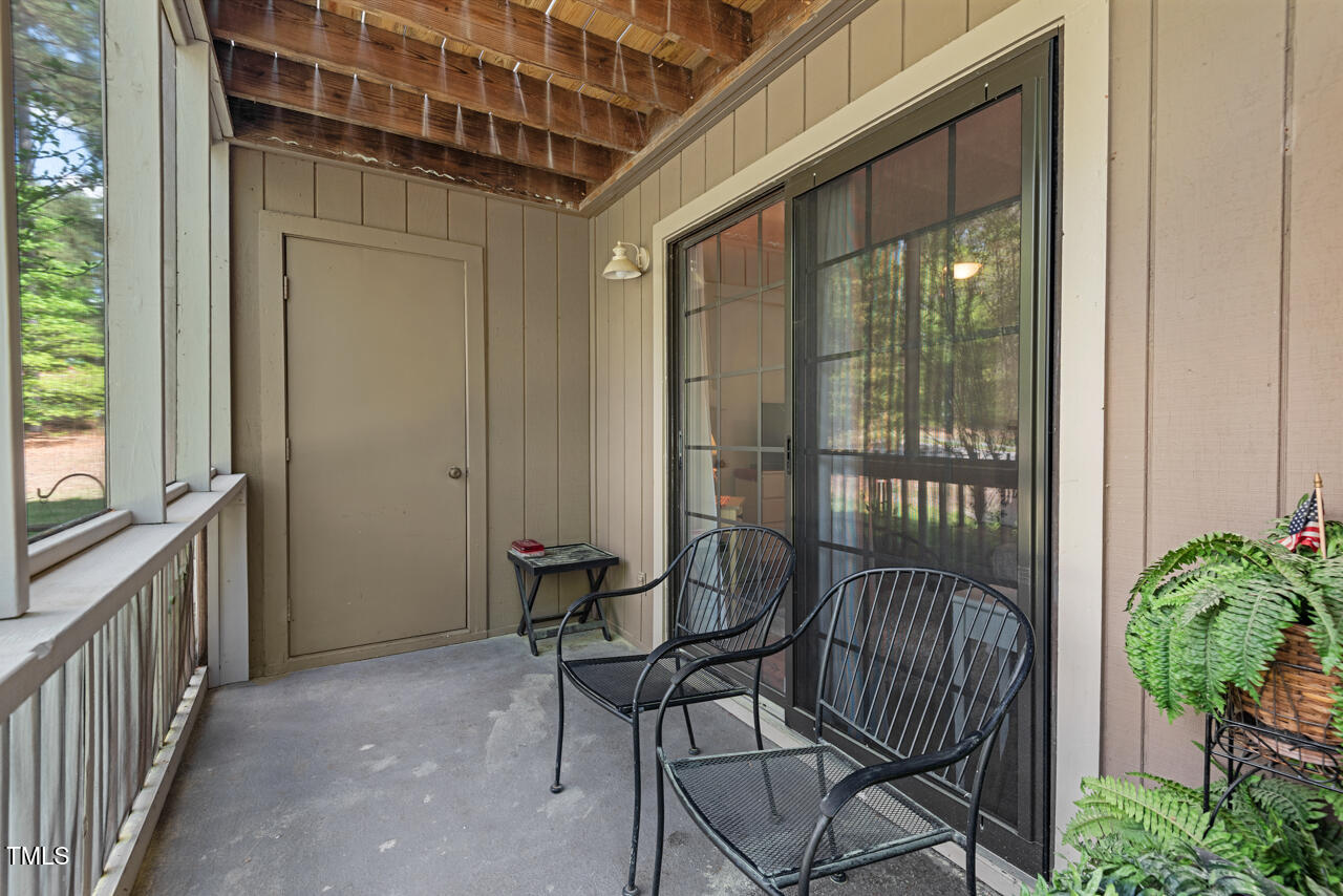 Durham, North Carolina 27713, United States, 2 Bedrooms Bedrooms, ,2 BathroomsBathrooms,Residential,Pending,108568