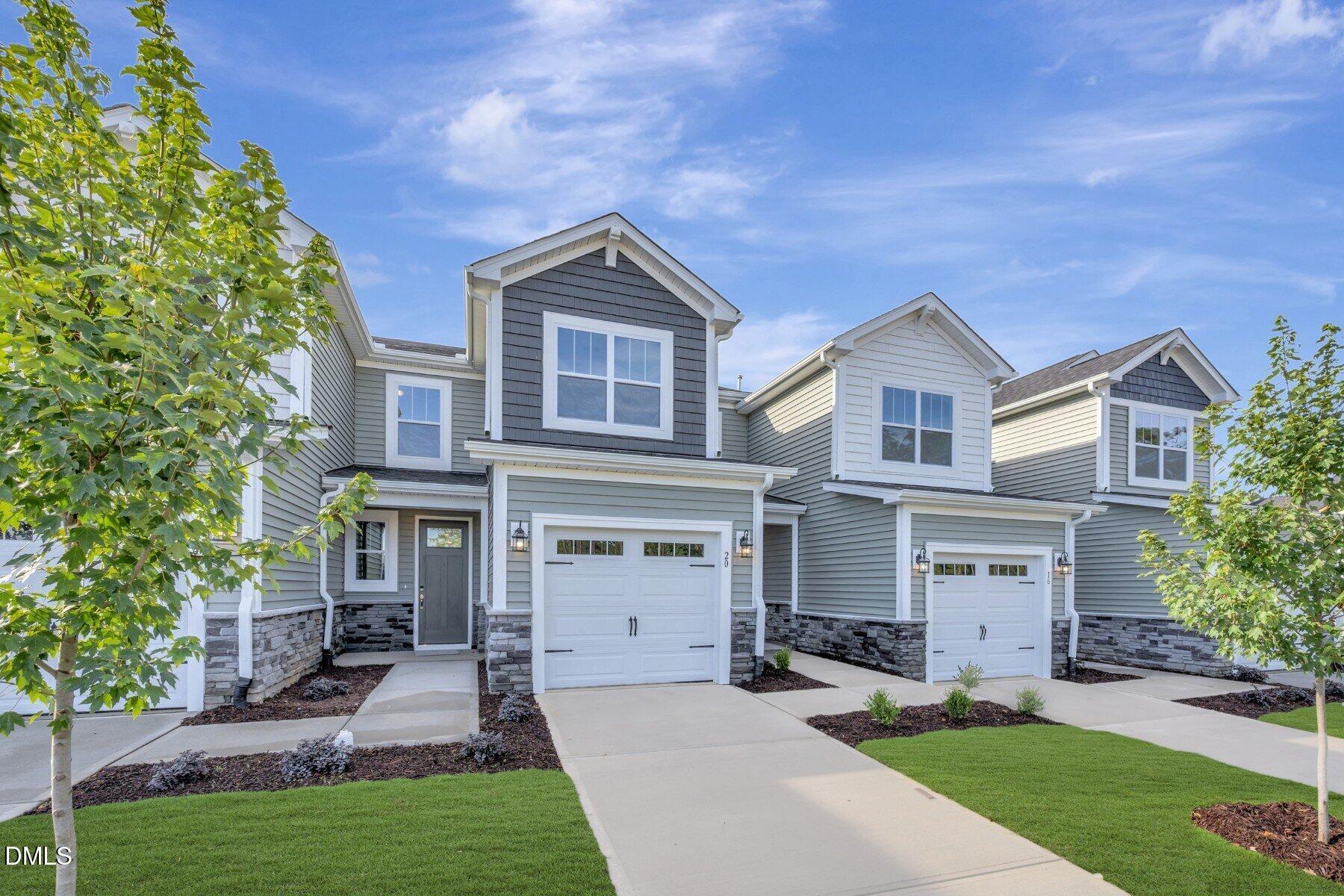 20 Serpens Drive 223