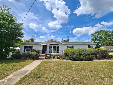 608 Old Whiteville Road Lumberton NC 28358