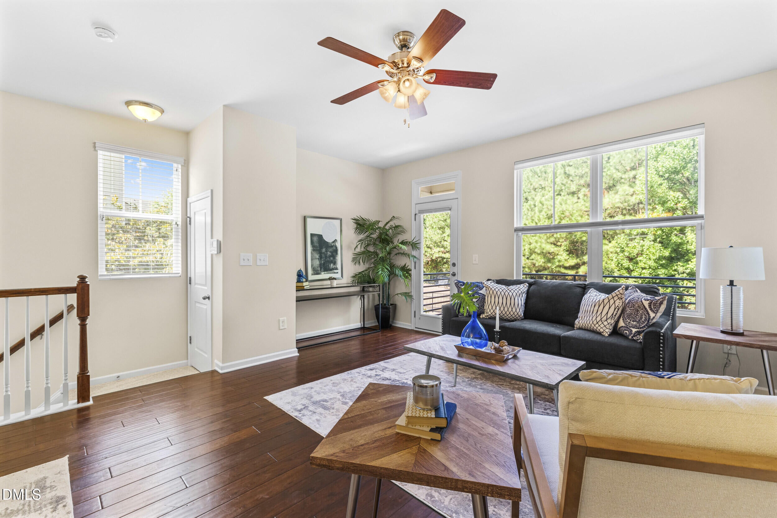 1529 Crafton Way