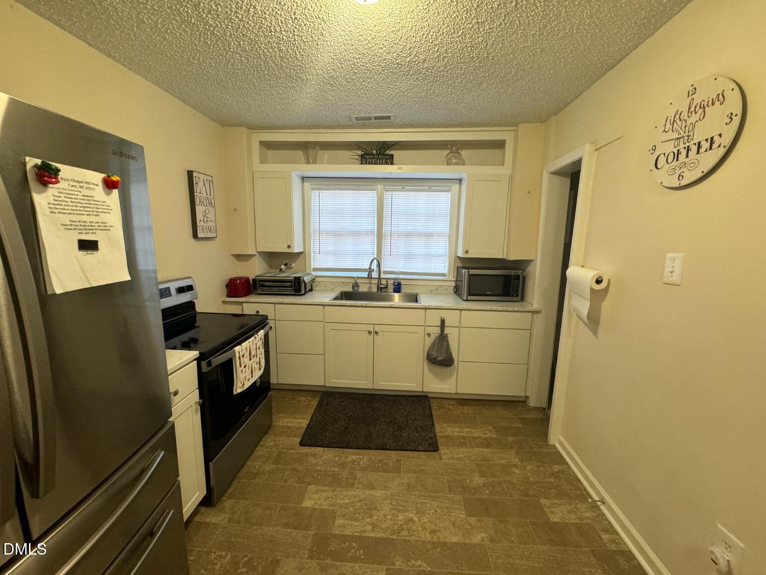 8551 Chapel Hill Road