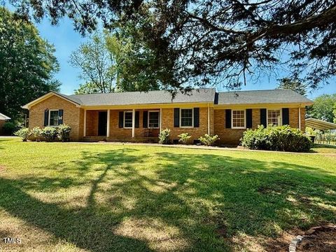 1007 Driftwood Drive Siler City NC 27344