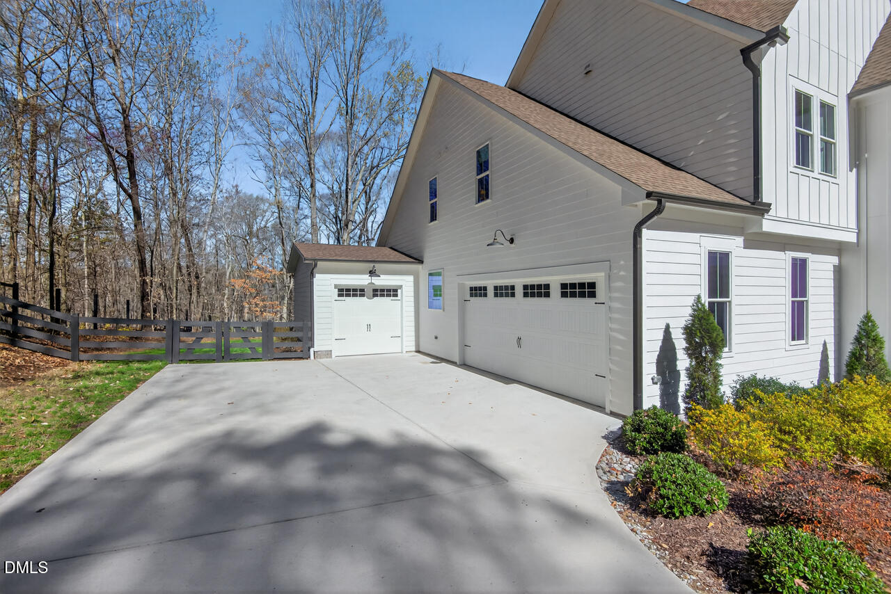 65 N Flanders Street