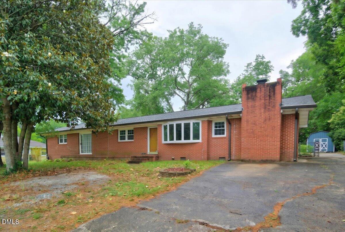 3918 Cheek Road