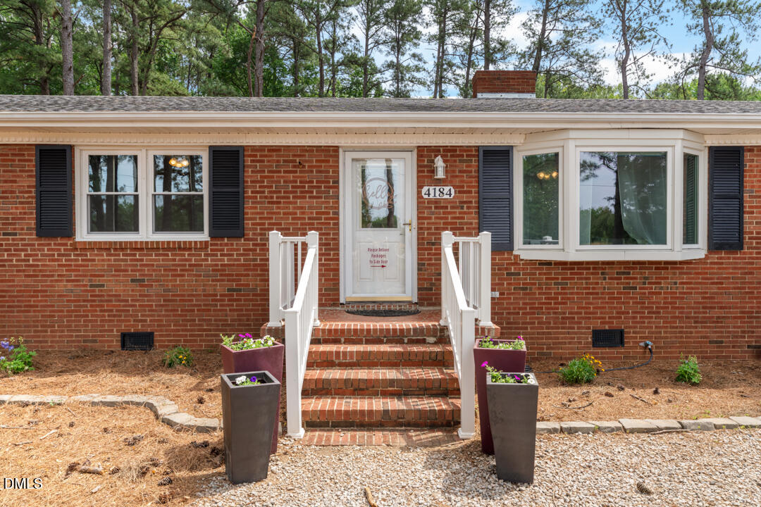4184 Fairport Road