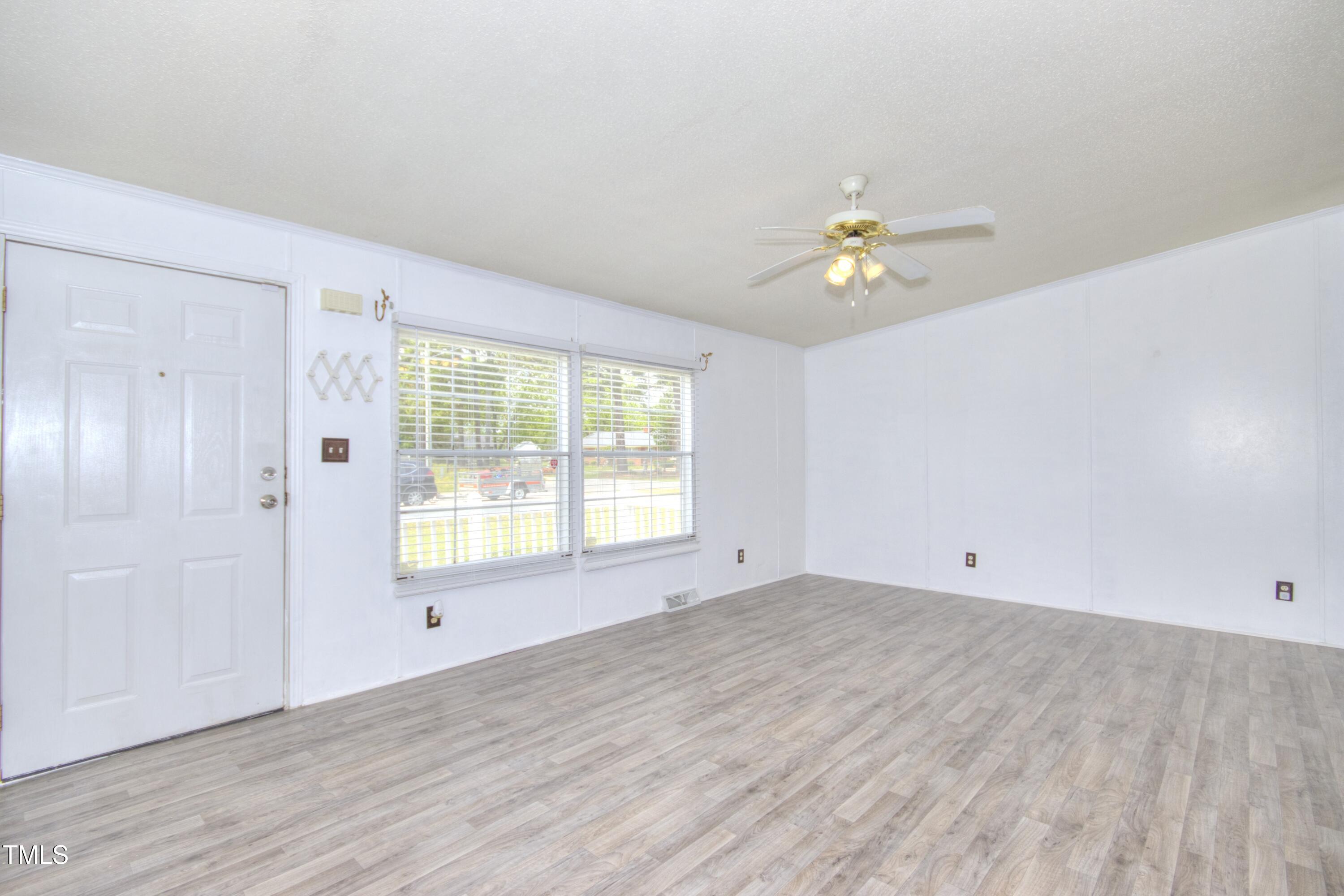 101 Redwood Circle