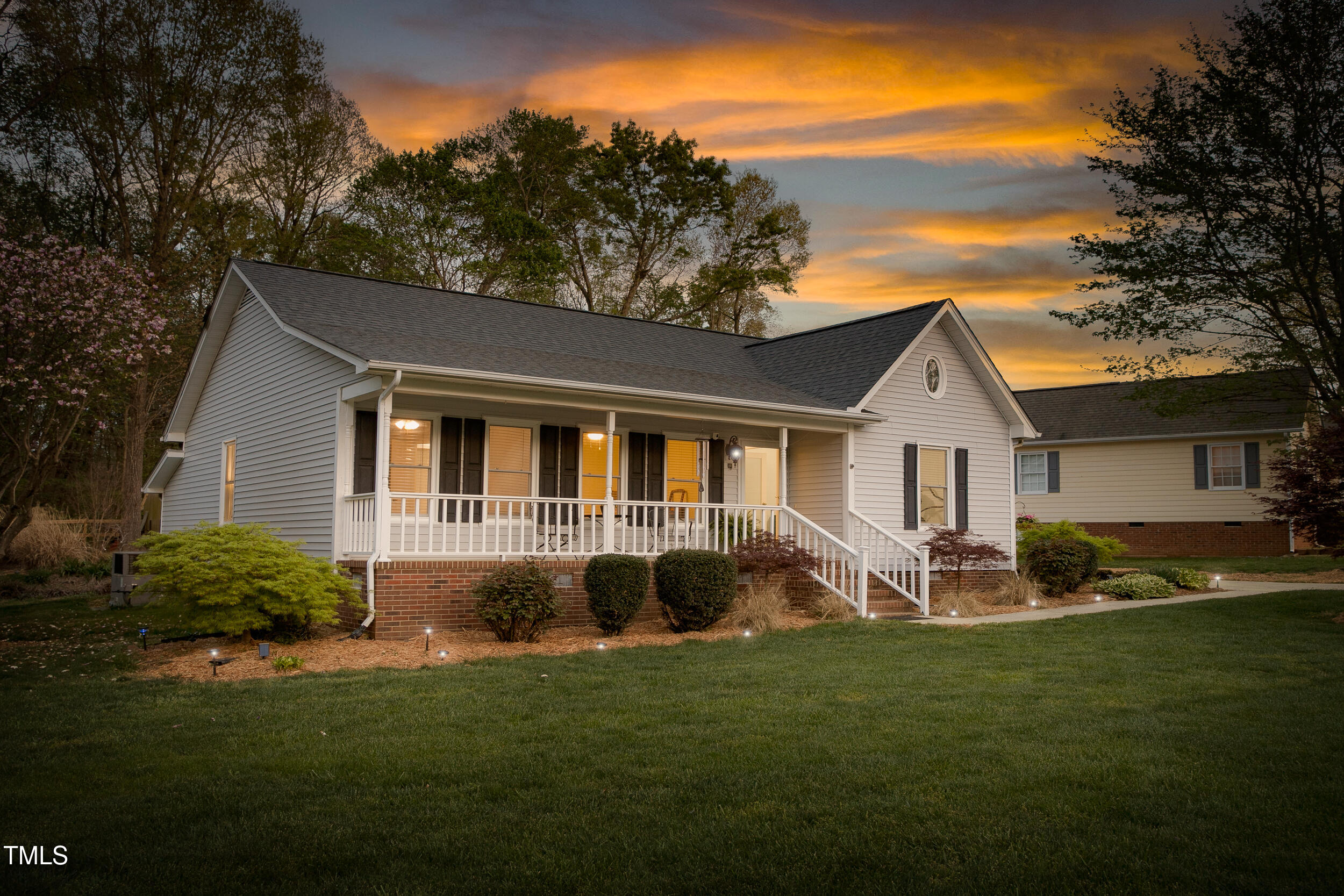 124 Holly Ridge Lane