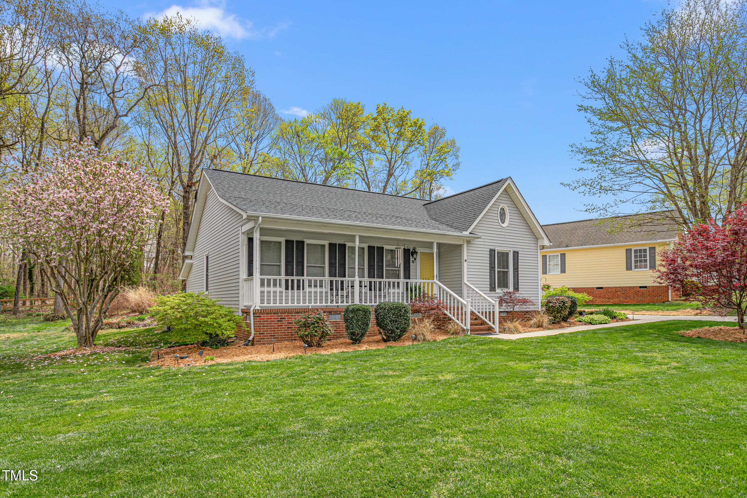 124 Holly Ridge Lane