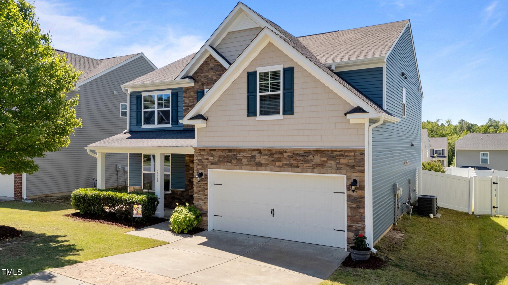 3936 White Kestrel Drive