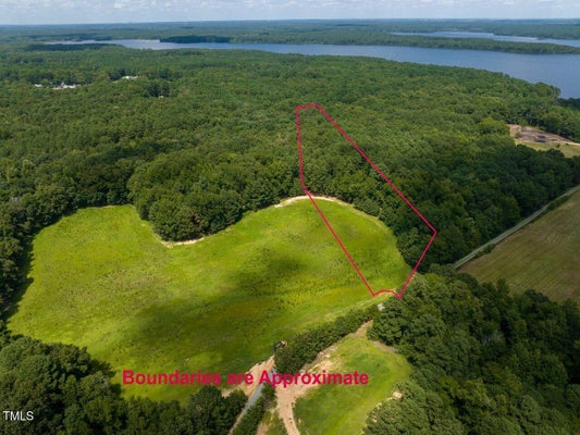 197 LAKESIDE DR, DURHAM, NC 27517 - Image 6c1dcf0a2af1d4affc3f15e738283aae/4294028188