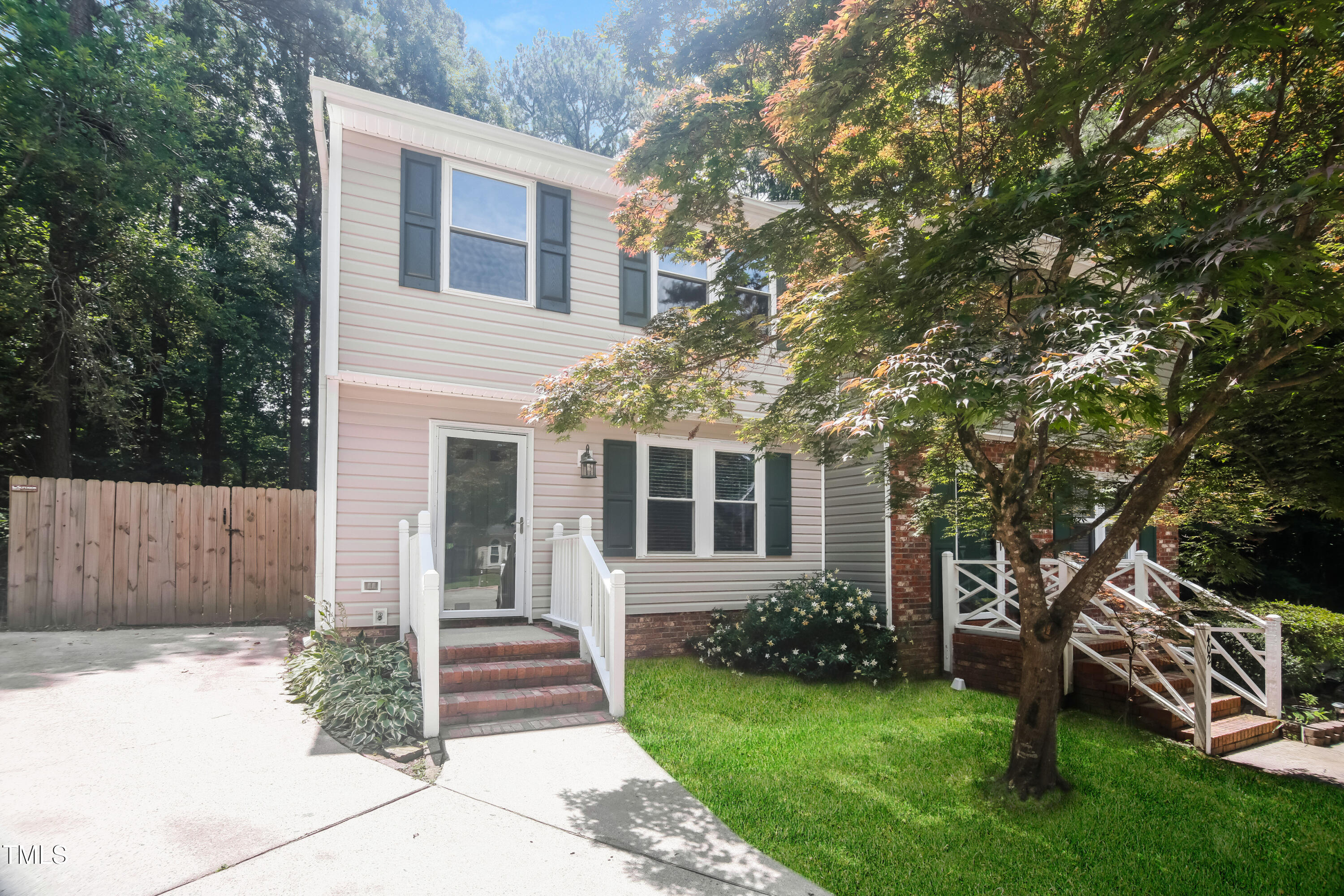 404 Shannonford Court