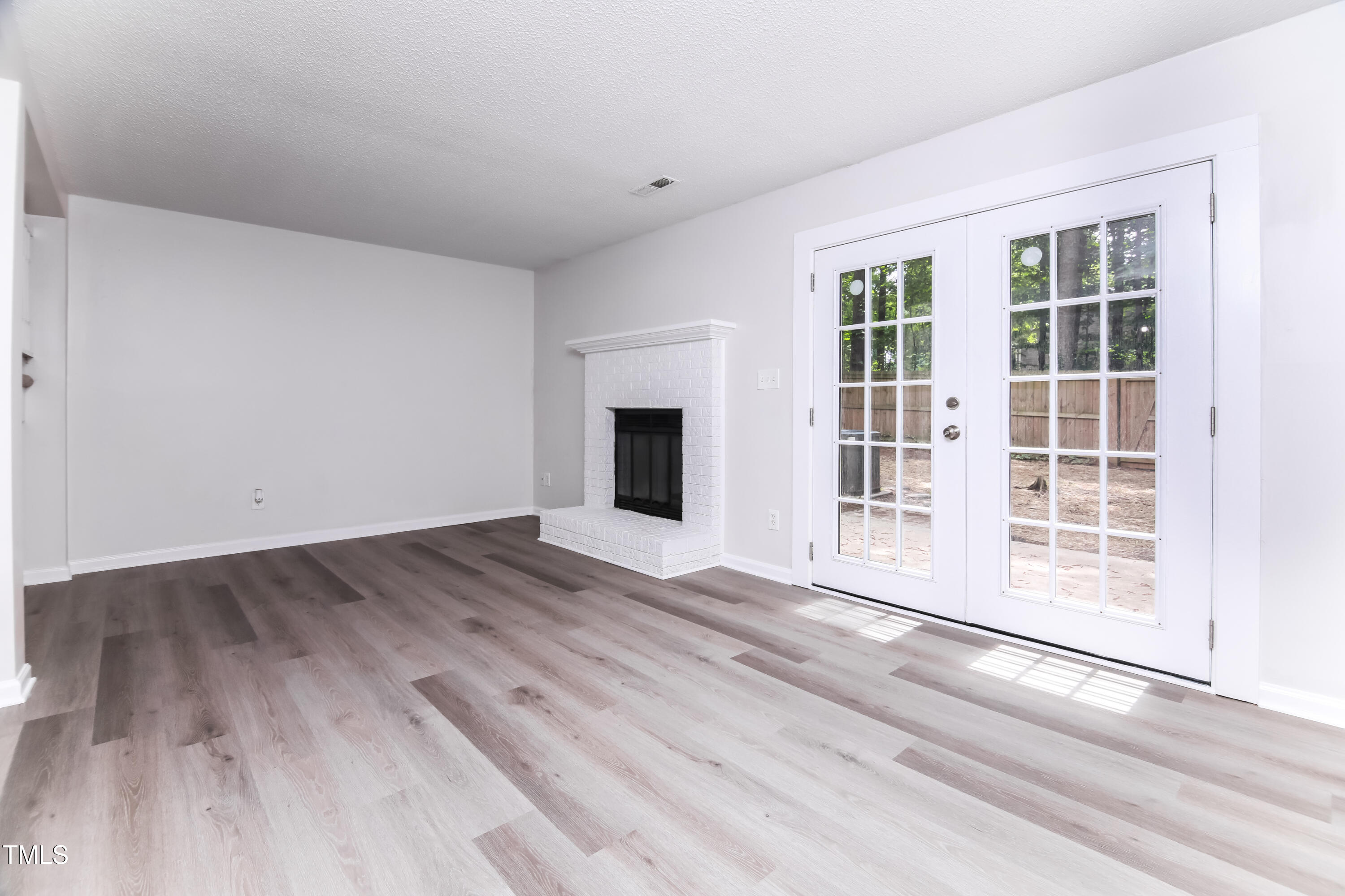 404 Shannonford Court