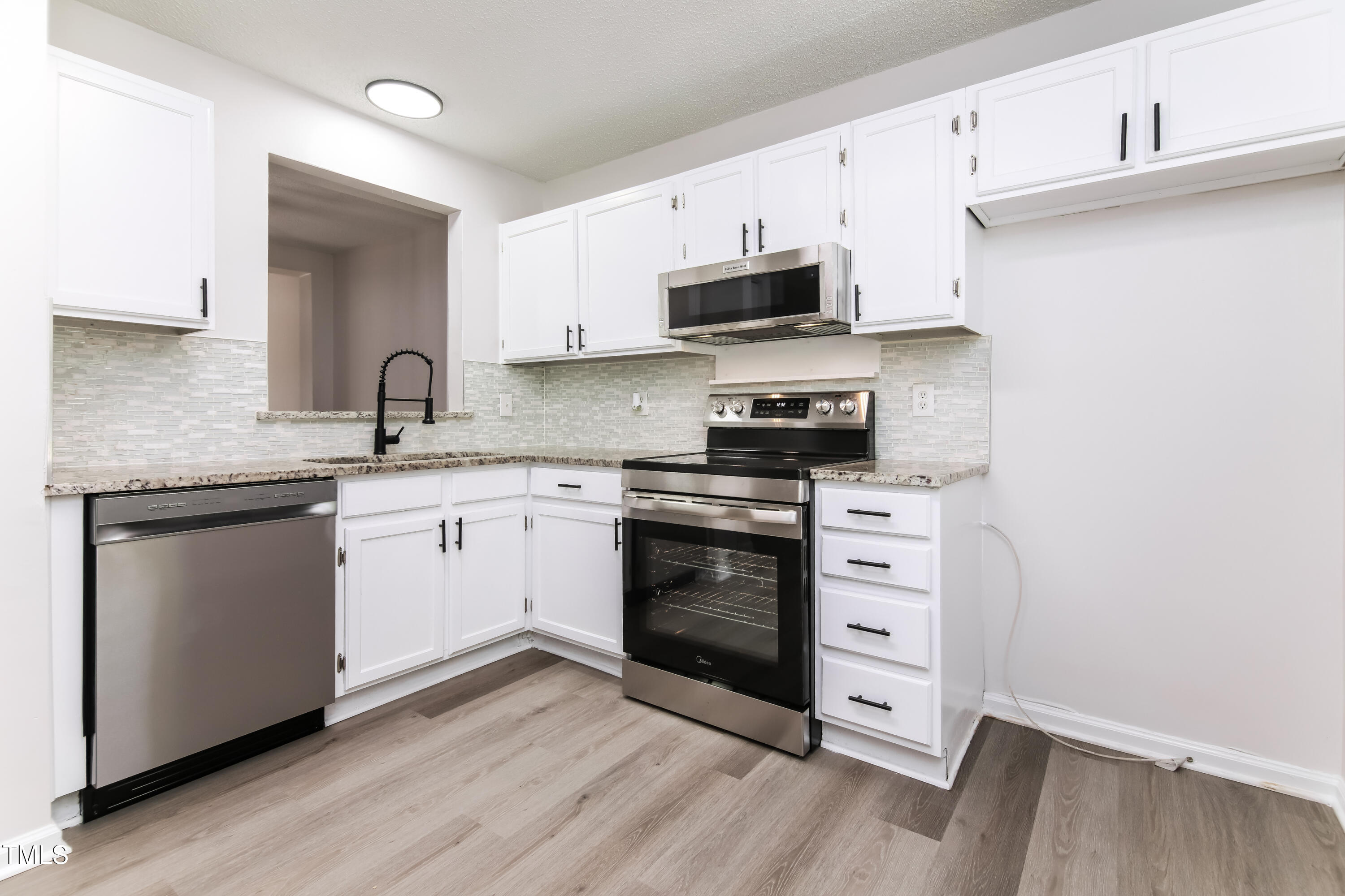 404 Shannonford Court