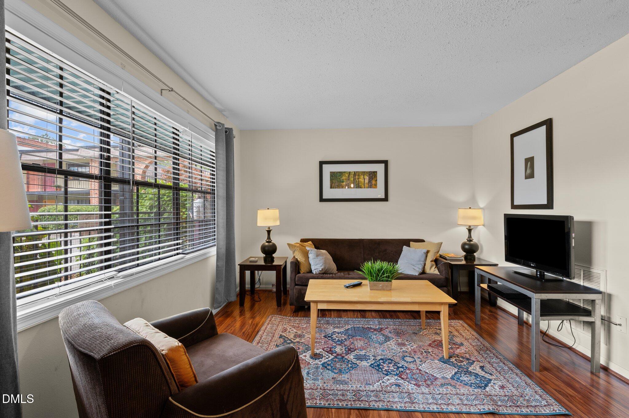 807 W Trinity Avenue Apt 153