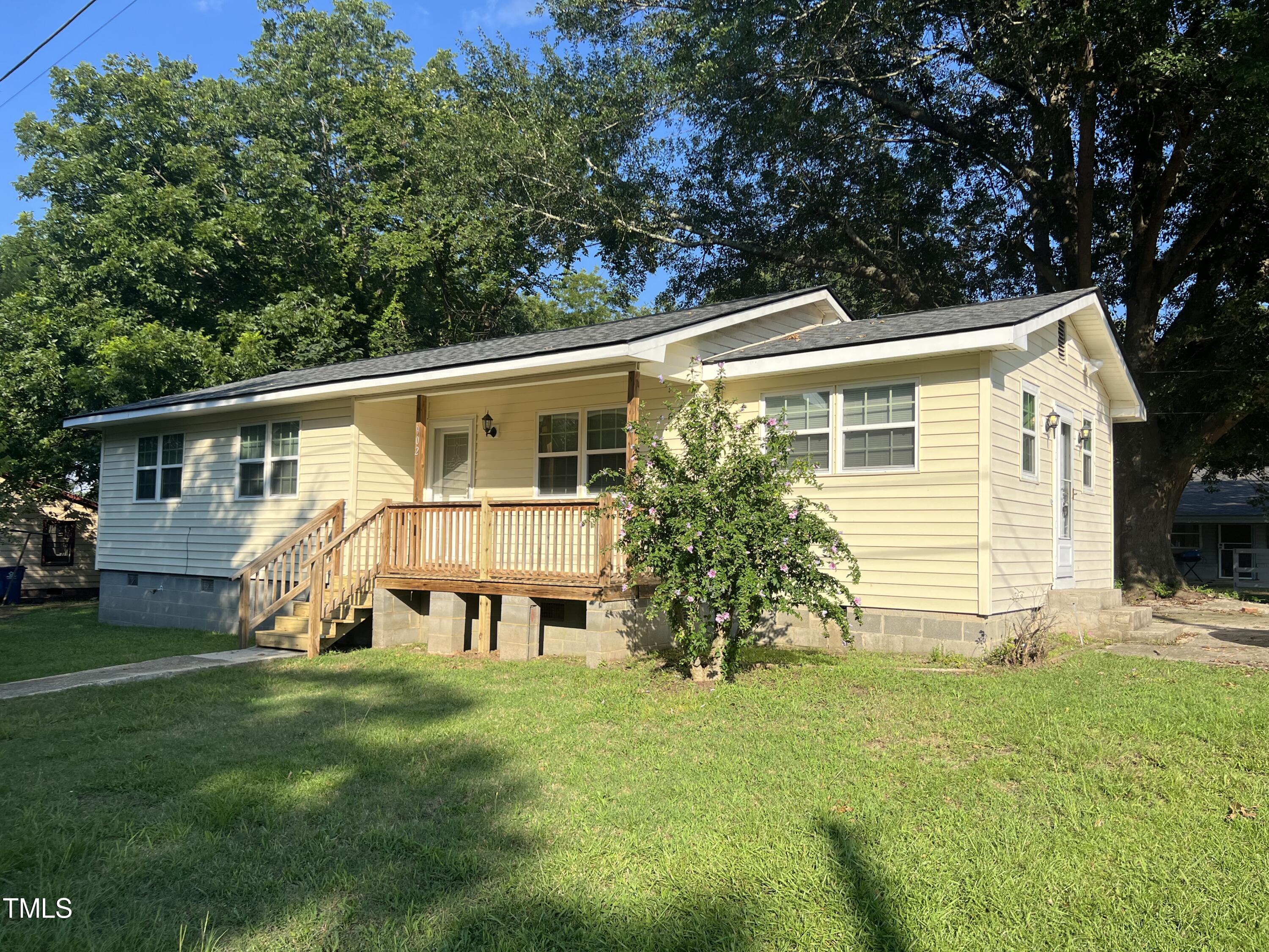 View Dunn, NC 28334 house