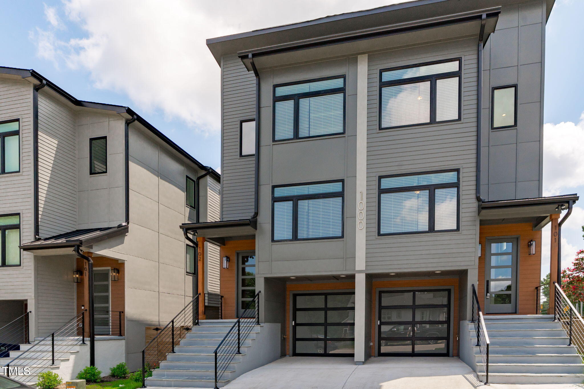 1000 Glascock Street 101 & 102