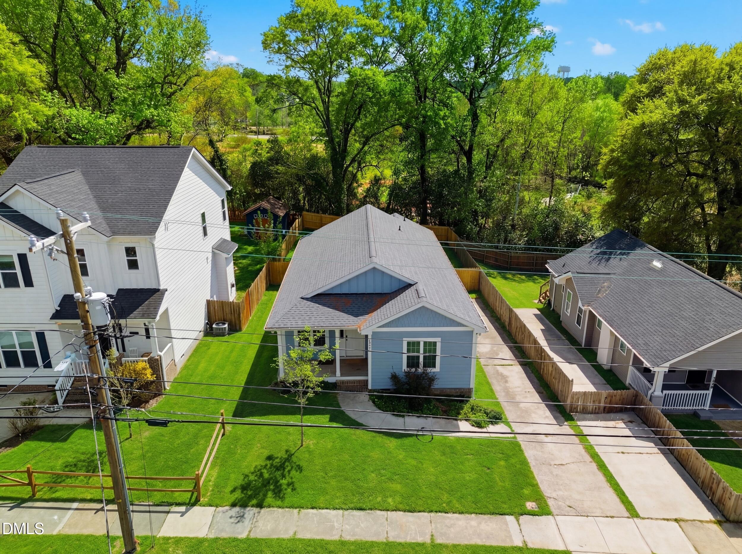 1008 Holloway Street