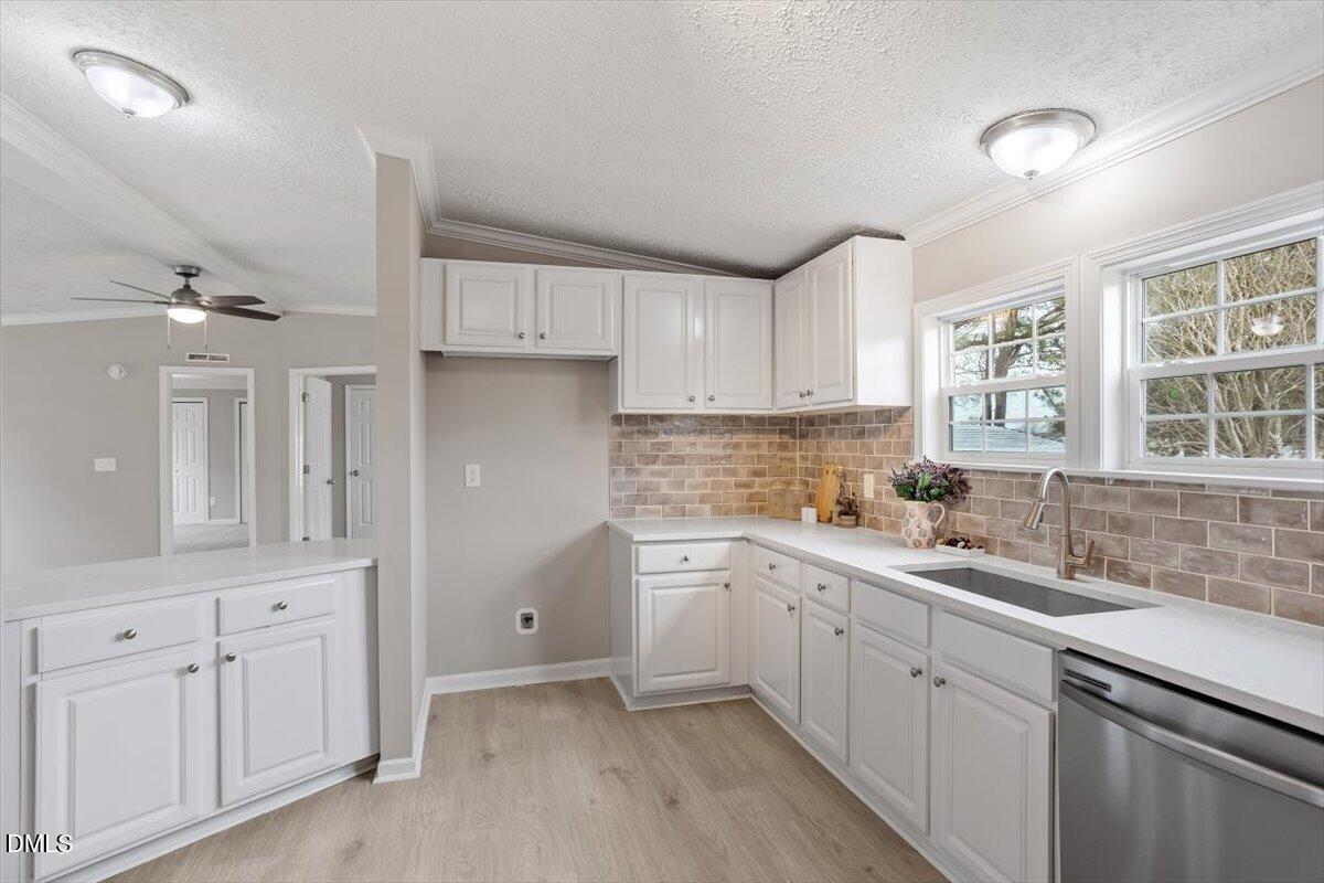 6922 Great Swamp Loop