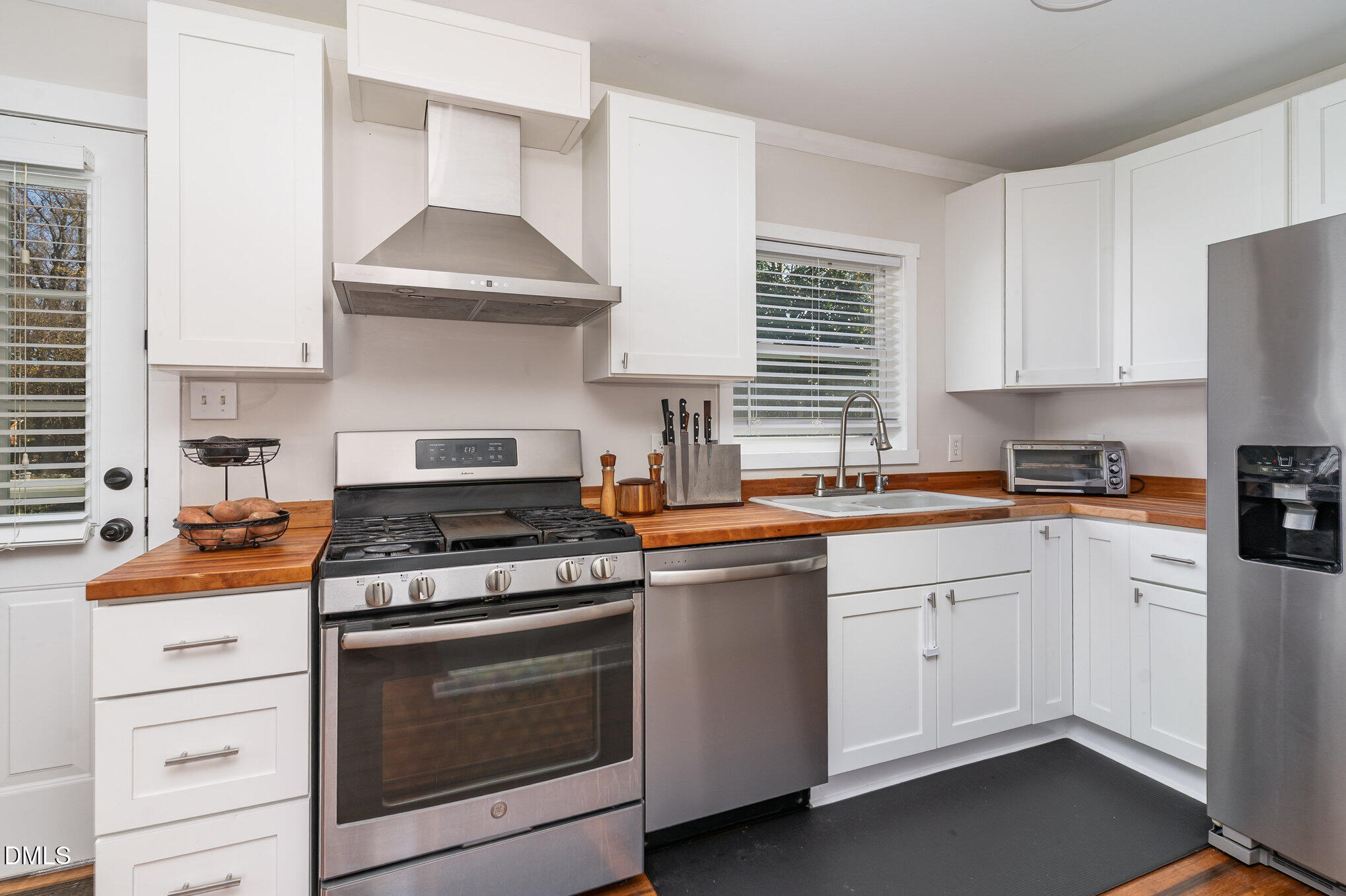 1002 Southerlund Road