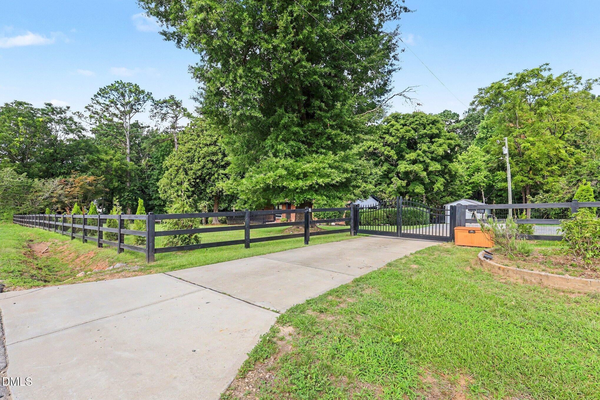 5932 Johnson Pond Road