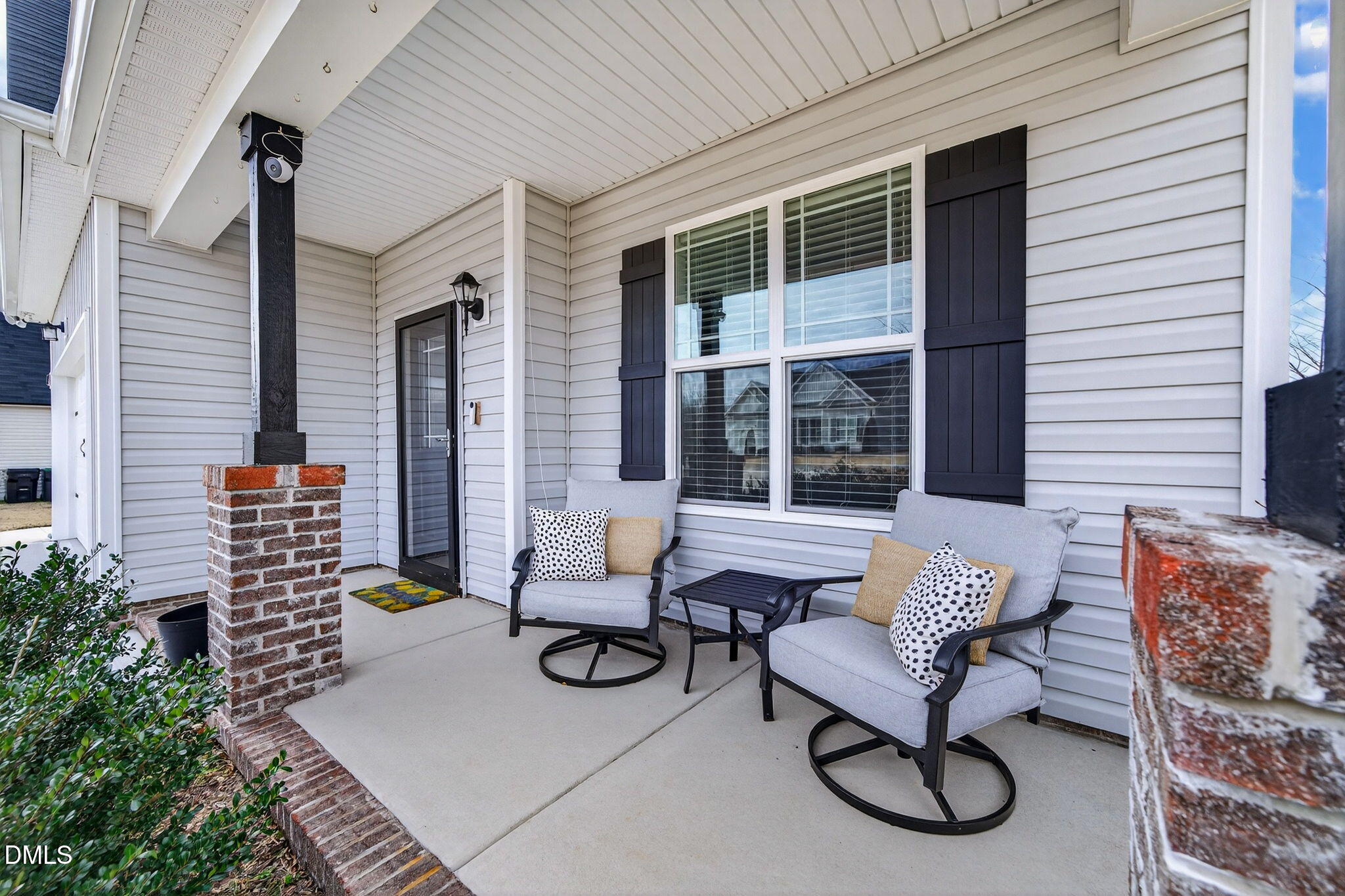 192 E Goodwin Chase Lane