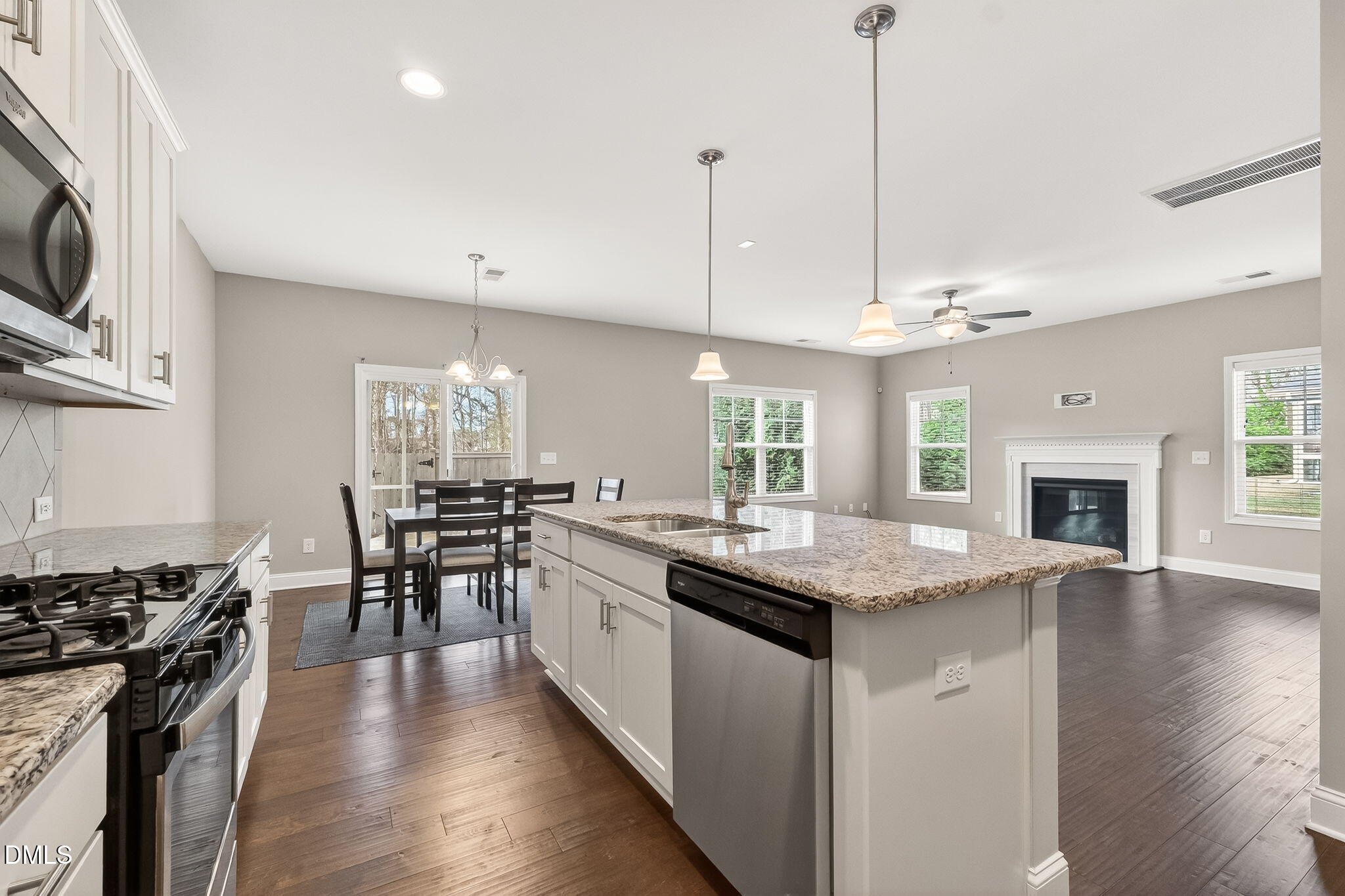 152 E Ravano Drive