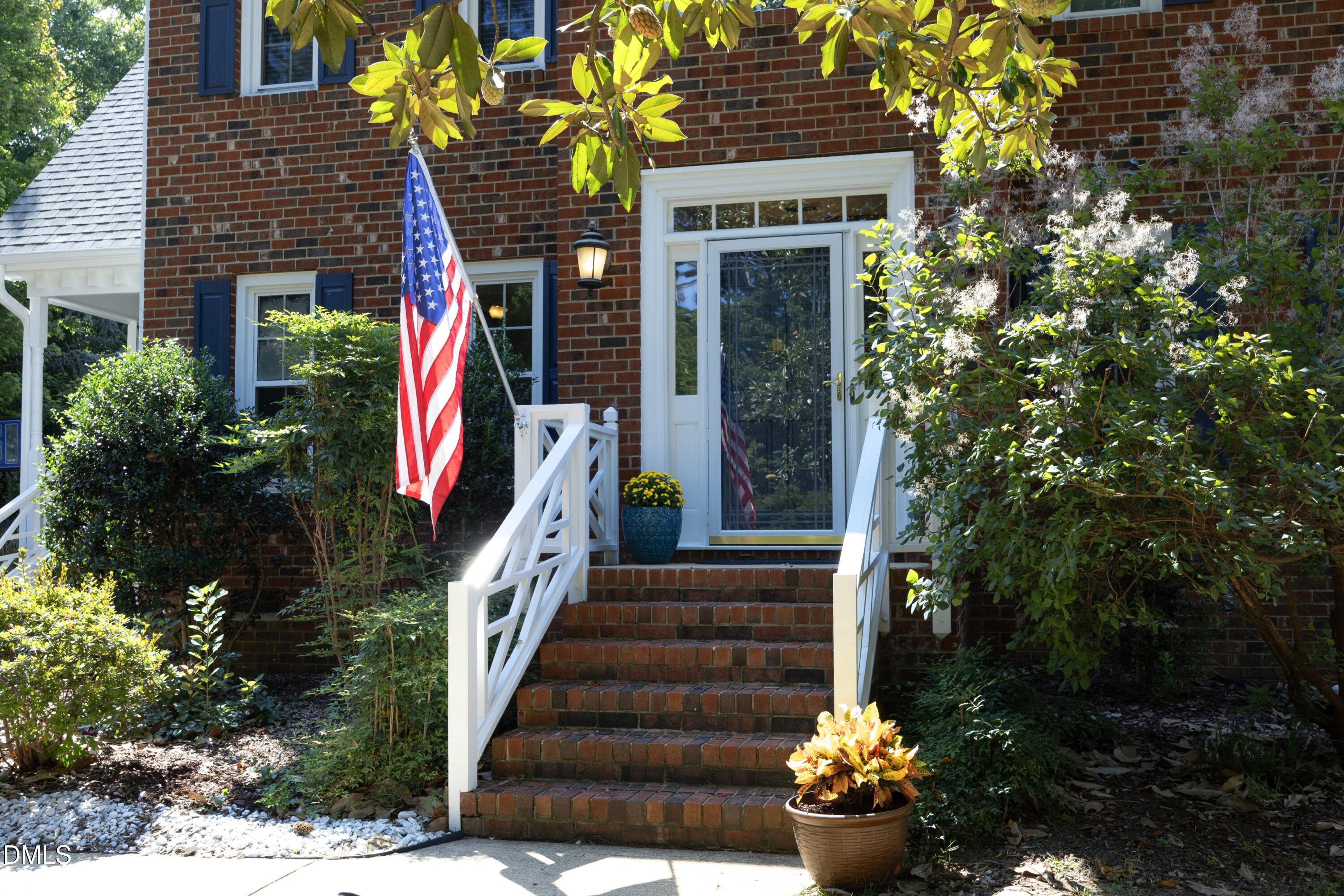 2624 Hiking Trail