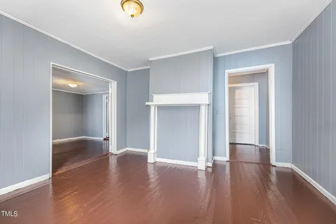 MLS: 10045155