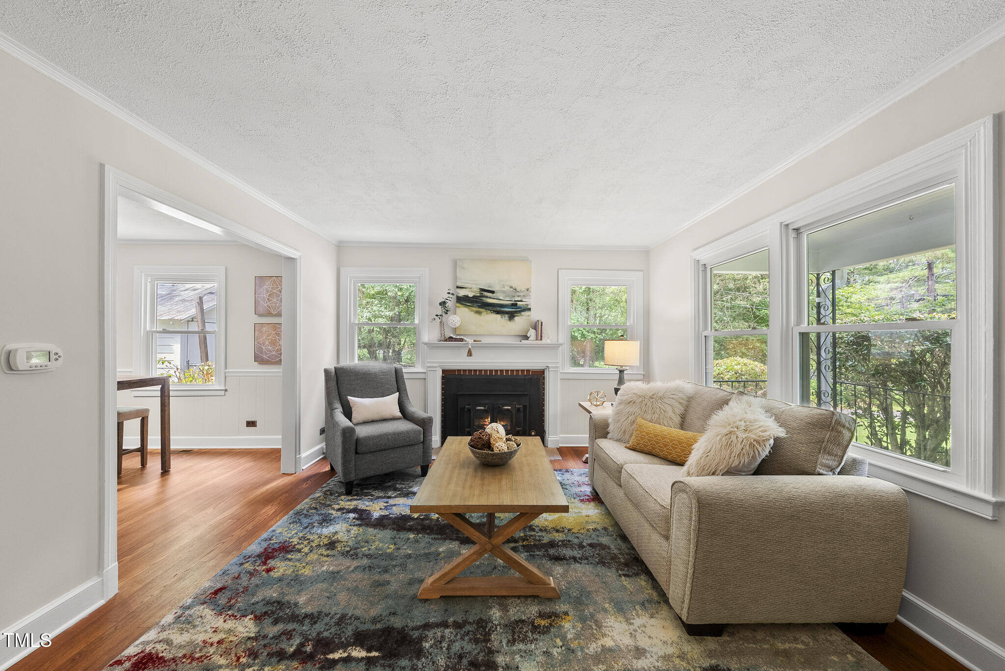 7 Meadowbrook Avenue