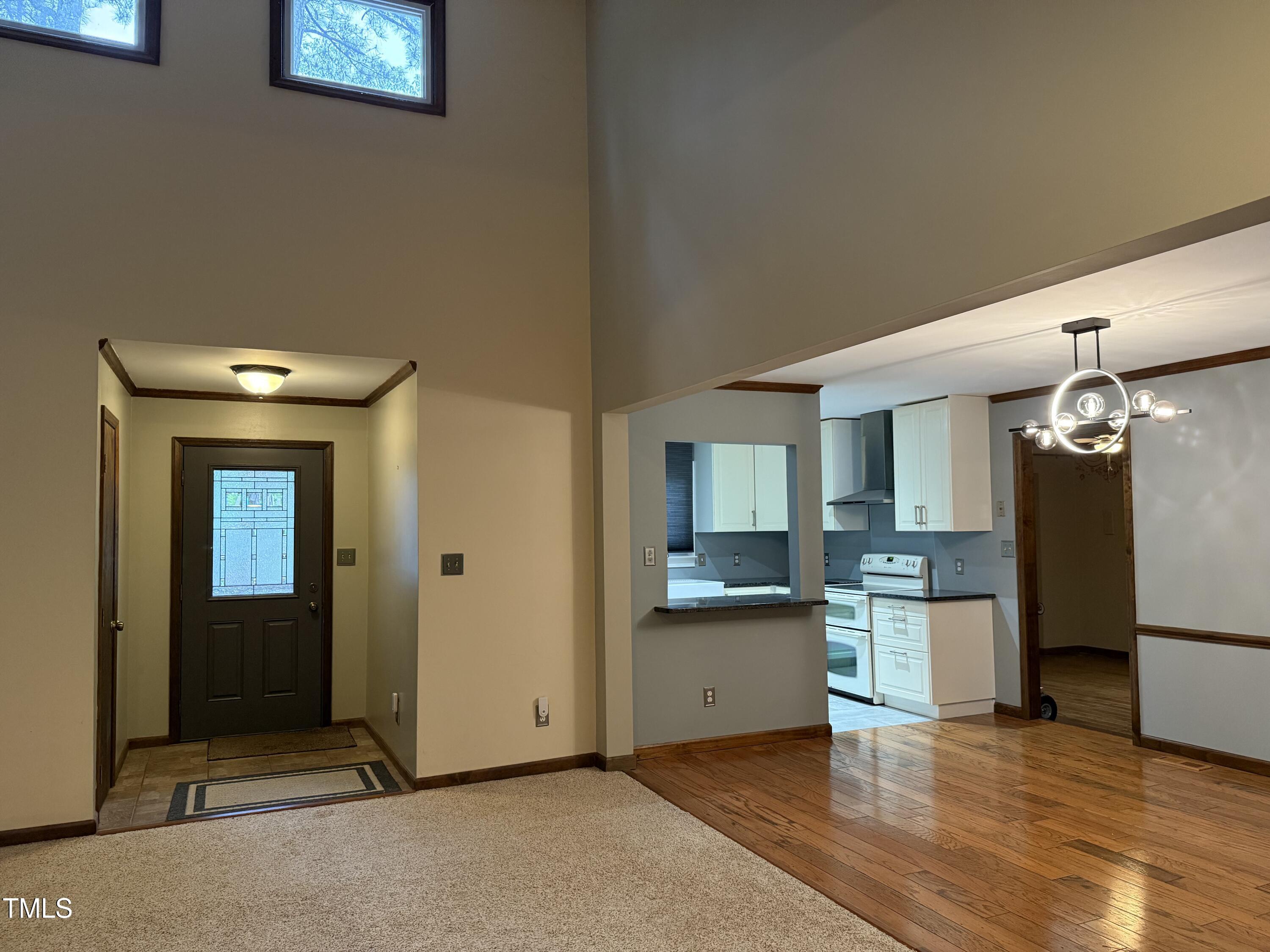507 Holtz Lane