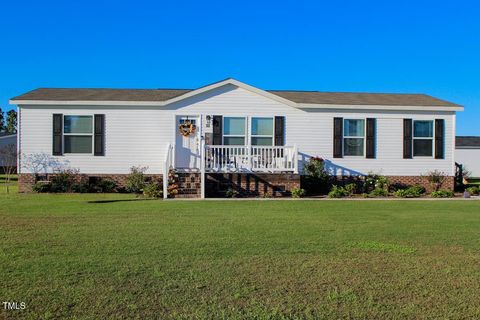32 Goldeneye Lane Selma NC 27576