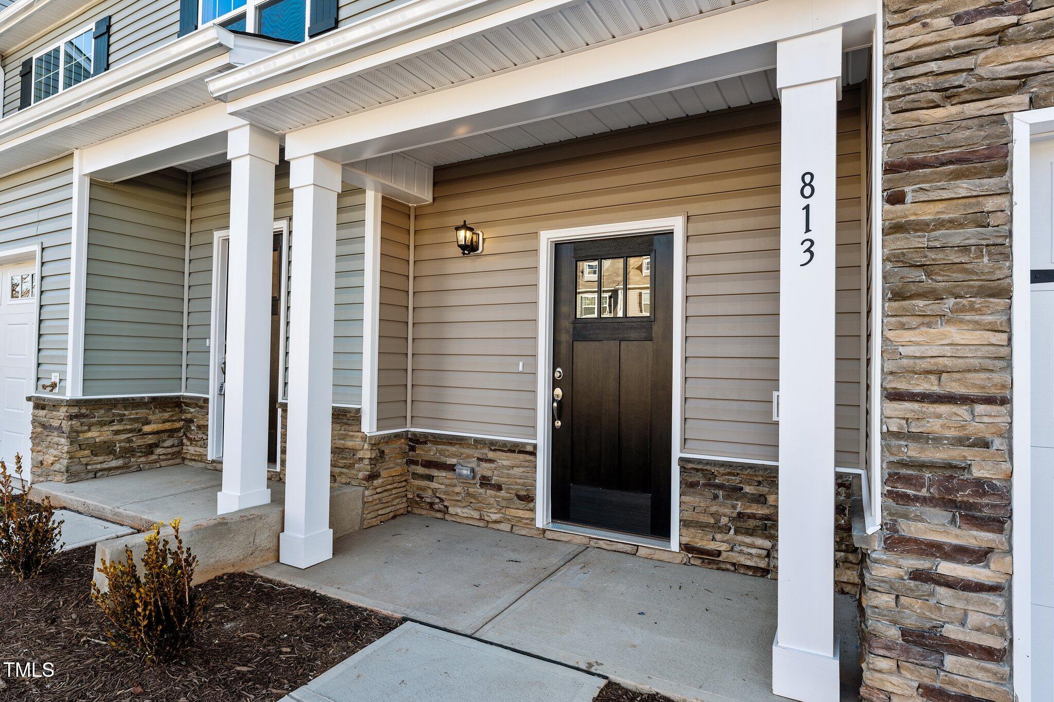 813 Pryor Street