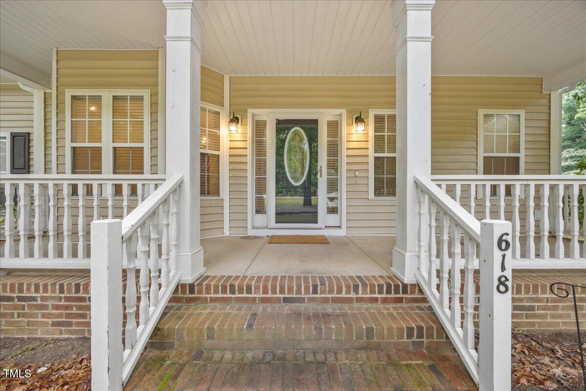 618 Durwood Drive