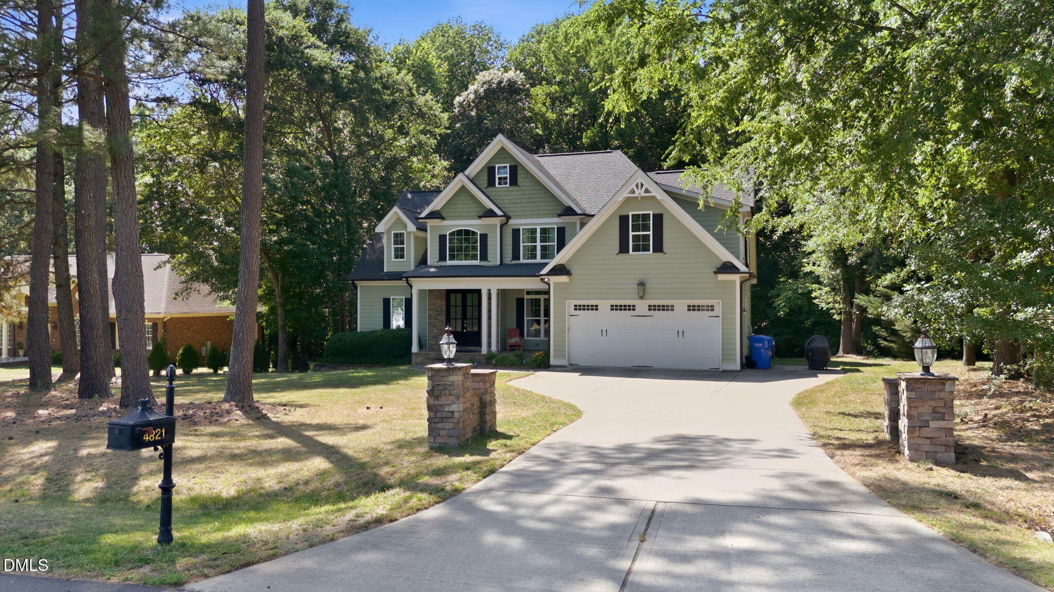 4821 Sweet Chestnut Lane