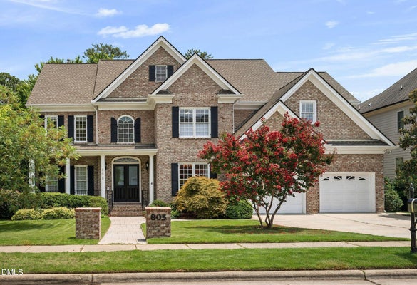 805 DOMINION HILL DR, CARY, NC 27519 - Image 6cce181e71cd2e78469b04b8a7304847/1221745649