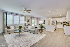 306 Macon Lake Drive 105