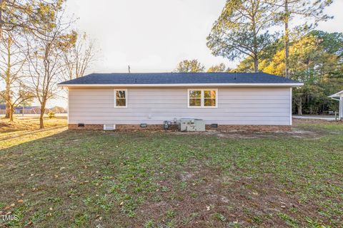 A home in Dunn