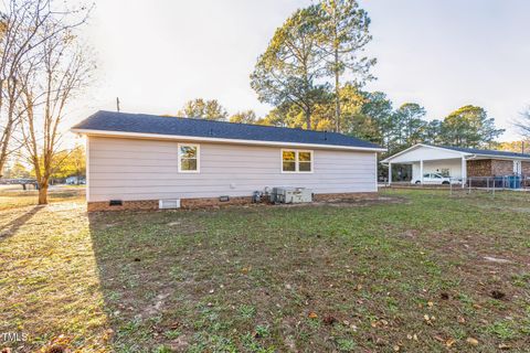 A home in Dunn