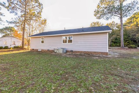 A home in Dunn