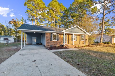 A home in Dunn