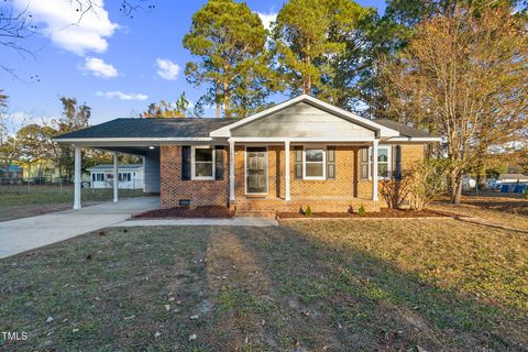 A home in Dunn