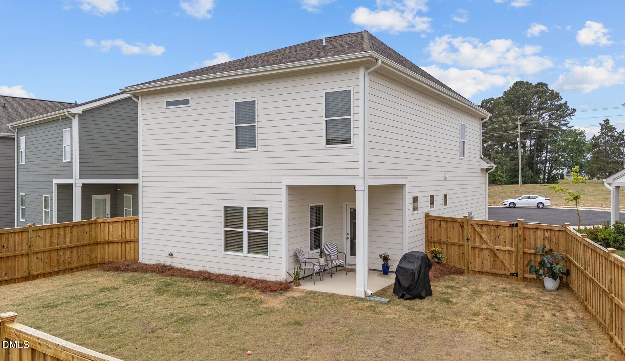 122 Commons Circle