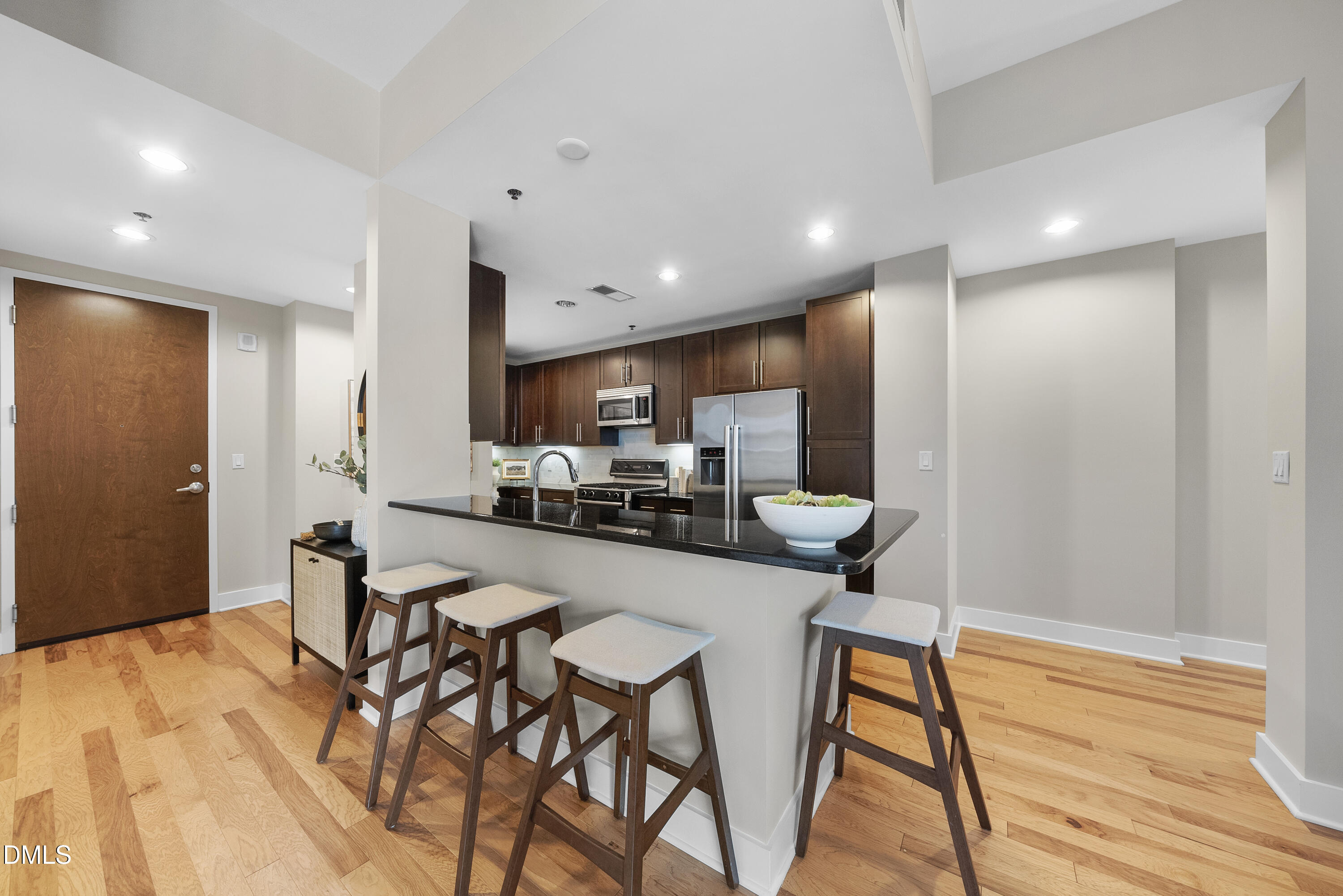 140 W Franklin Street 330