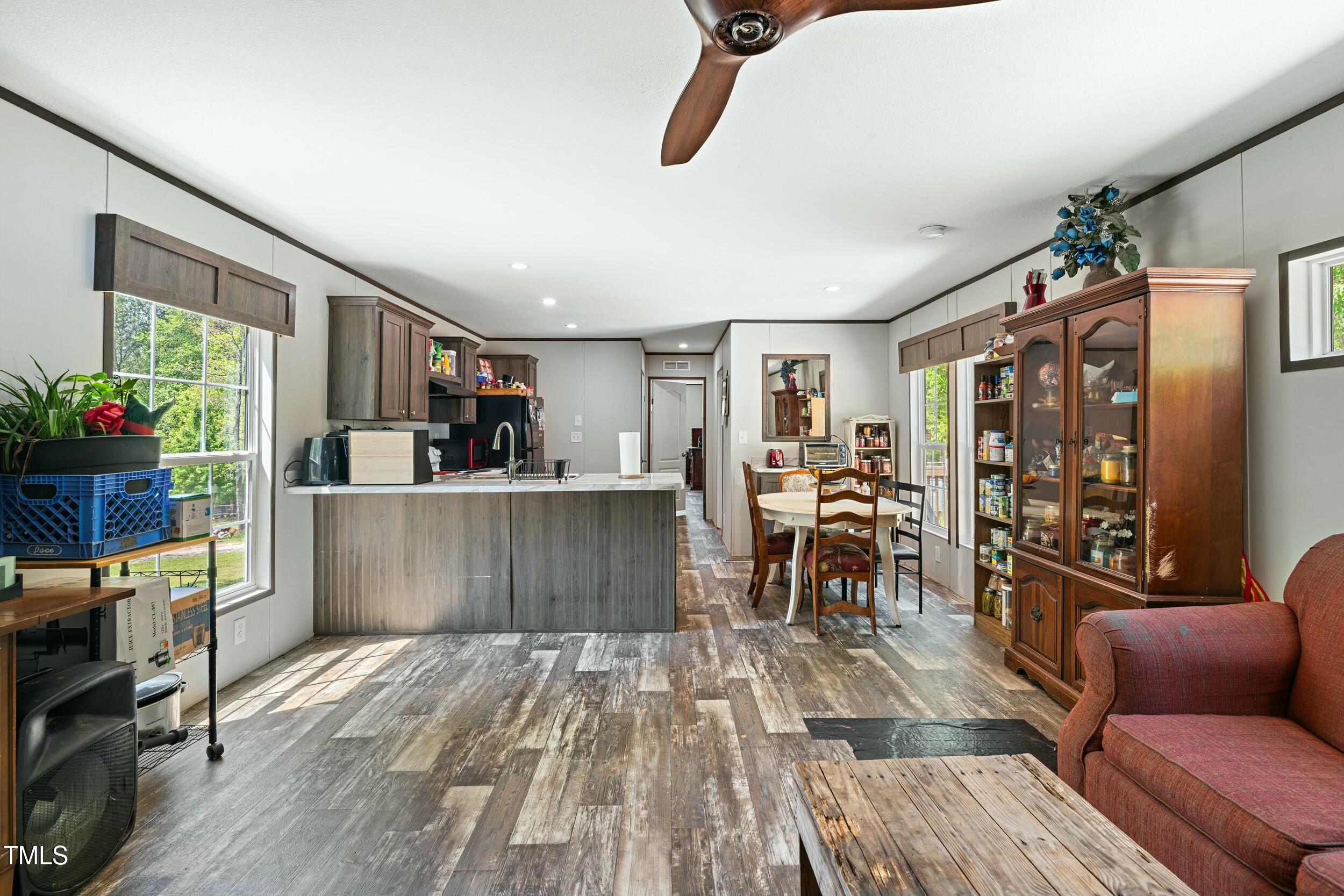 4045 Hillside Drive