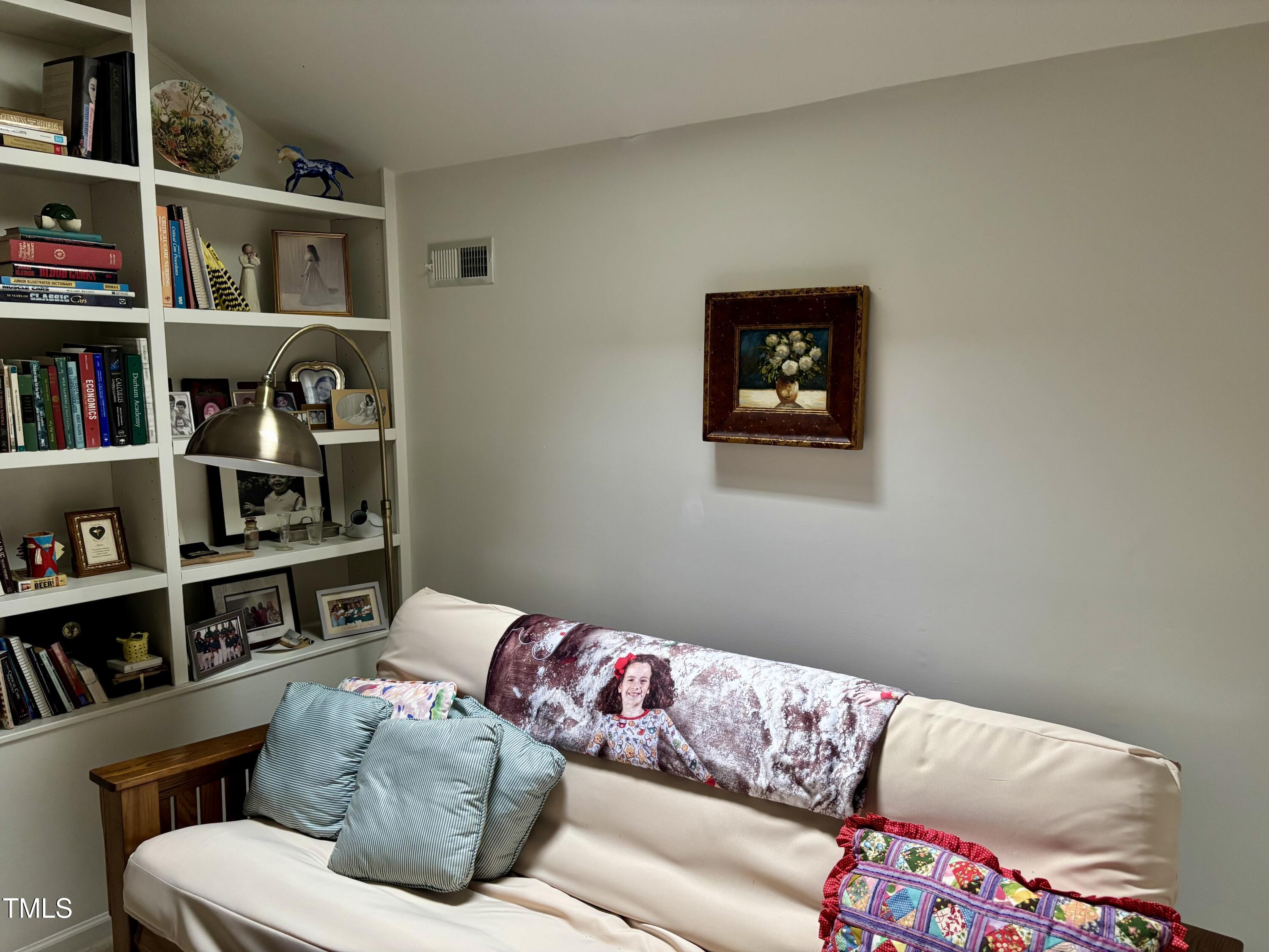 Durham, North Carolina 27707, United States, 4 Bedrooms Bedrooms, ,3 BathroomsBathrooms,Residential,Active,191805