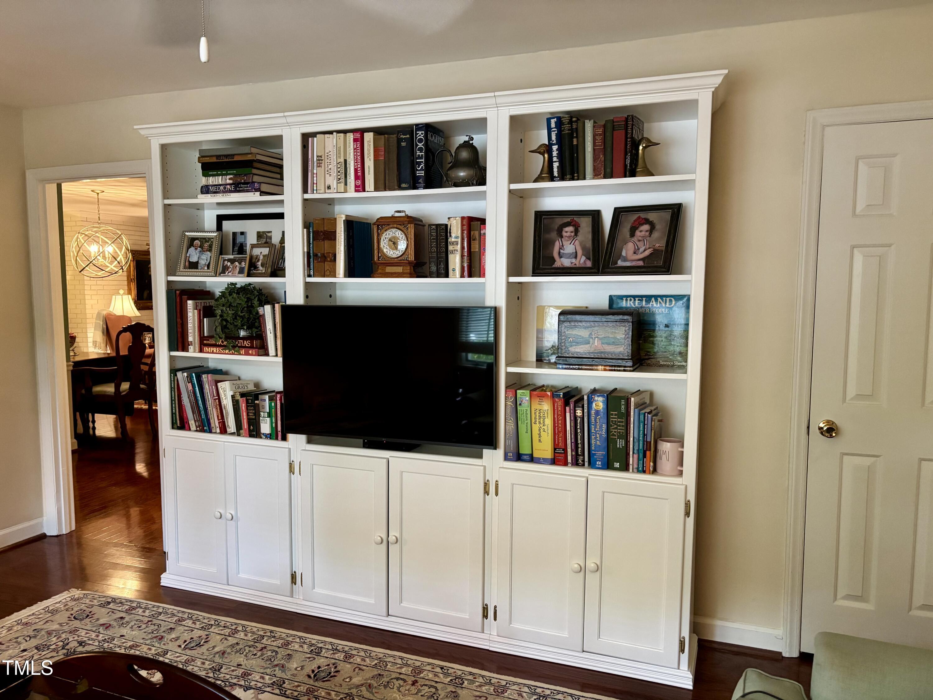 Durham, North Carolina 27707, United States, 4 Bedrooms Bedrooms, ,3 BathroomsBathrooms,Residential,Active,191805