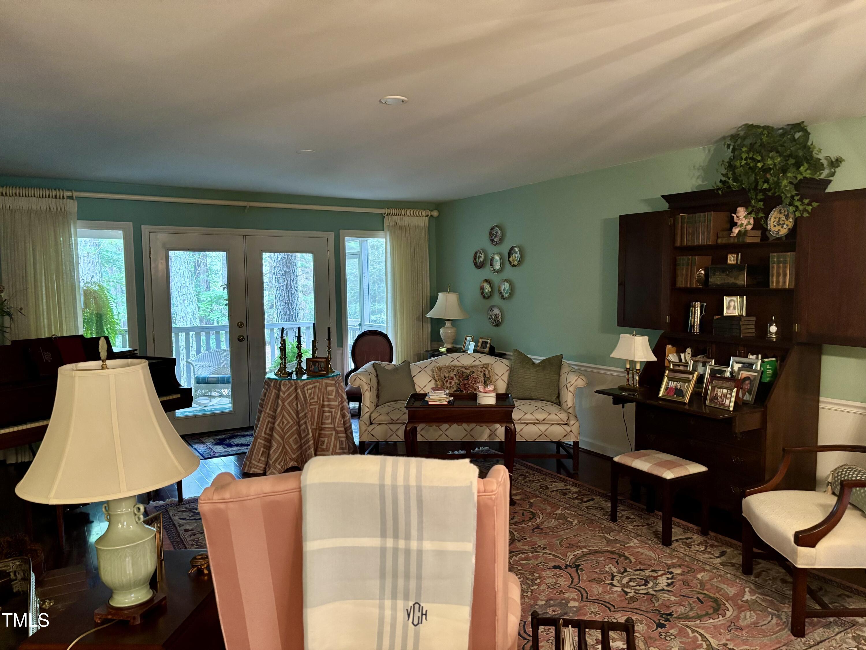 Durham, North Carolina 27707, United States, 4 Bedrooms Bedrooms, ,3 BathroomsBathrooms,Residential,Active,191805